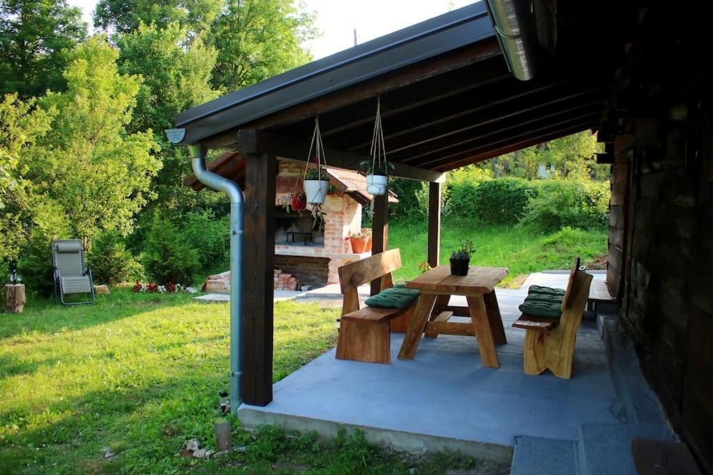 Holiday Home The Hive Slunj Esterno foto