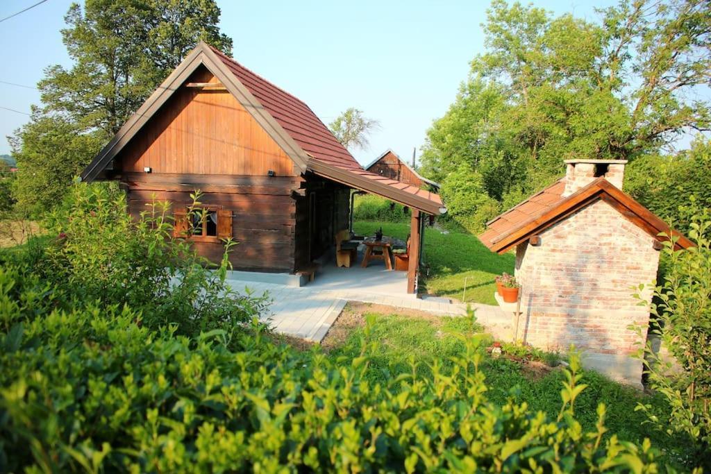 Holiday Home The Hive Slunj Esterno foto